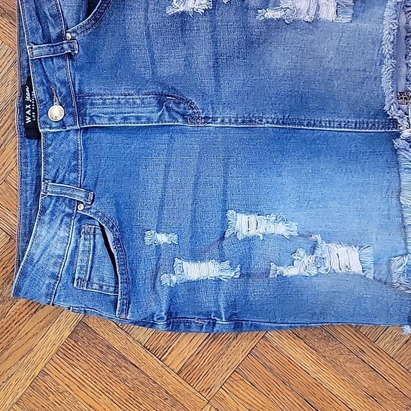 Wax Jean Distressed Denim Mini Skirt Size Large - Picture 4 of 6